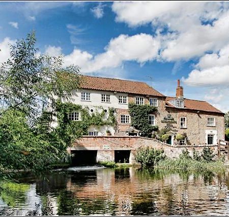 ホテルSculthorpe Mill フェイクナム エクステリア 写真